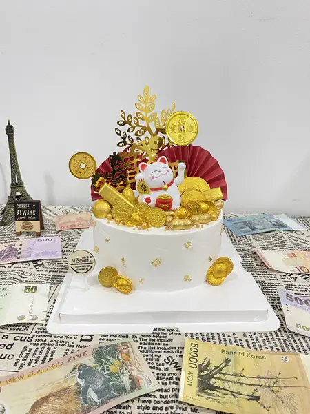 Cake Topper